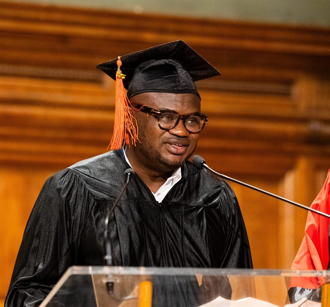 Remise de diplôme d'Almathe Biyekele Kimfoko à l'université Paris 1 Panthéon-Sorbonne